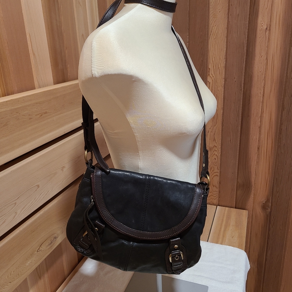 Lucky brand crossbody bag